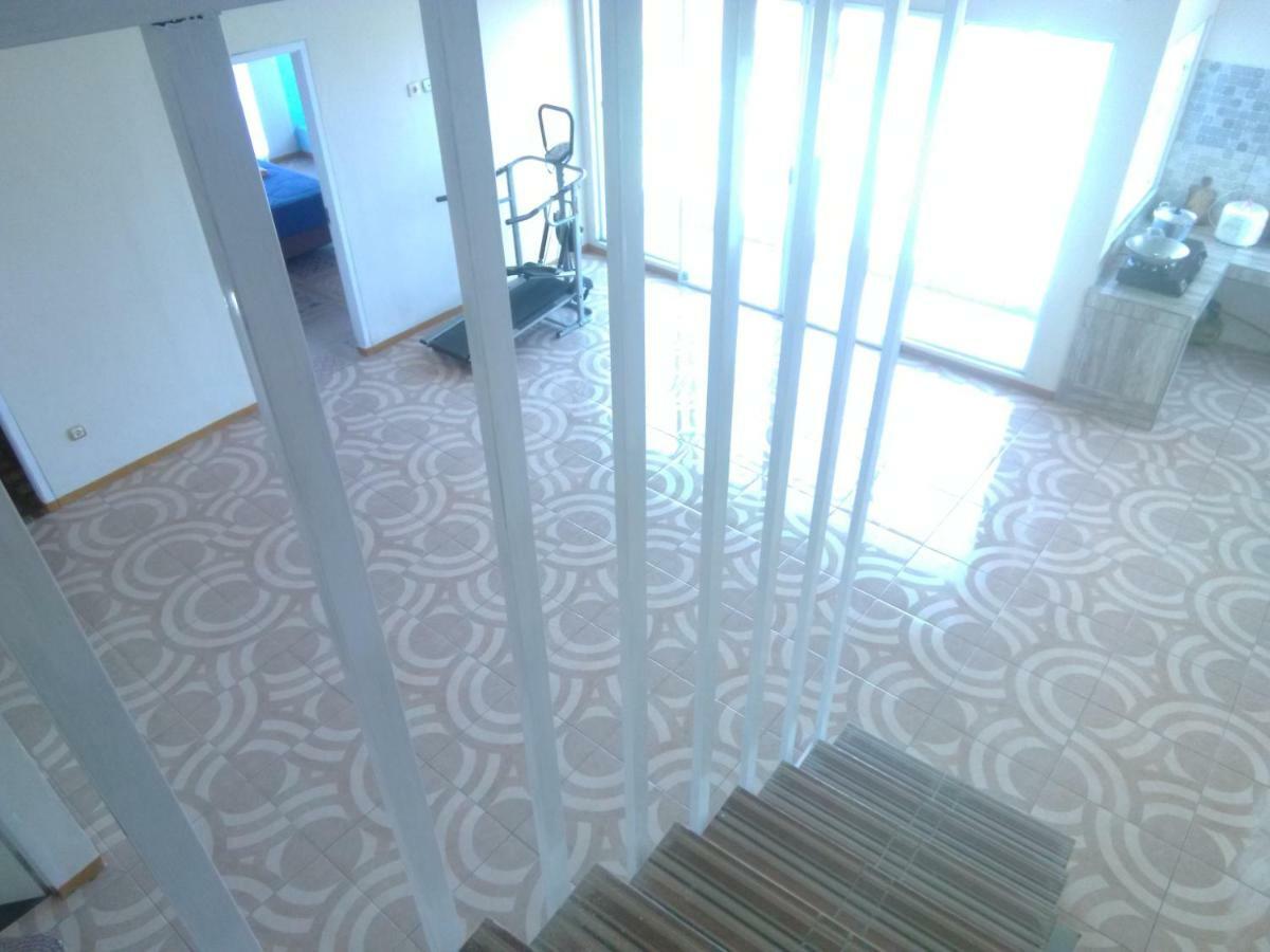 Syariah Runia Villa Lembang Eksteriør billede